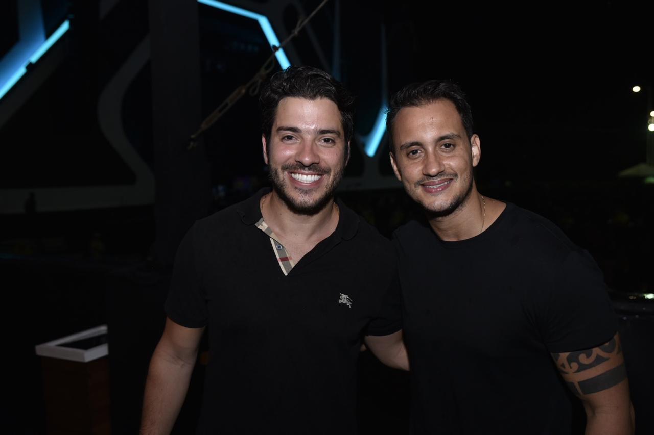  Daniel Fagundes e Fernando Filho  
